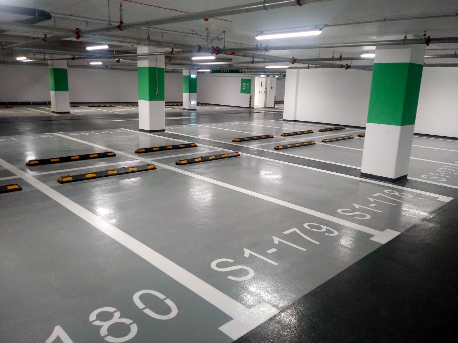 car park flooring with polyurethane and epoxy